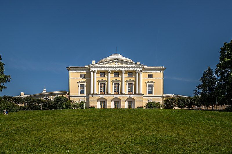 File:Pavlovsky Palace 03.jpg