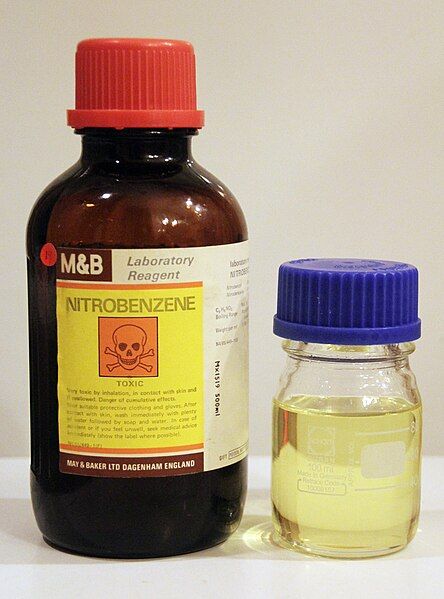 File:Sample of Nitrobenzene.jpg