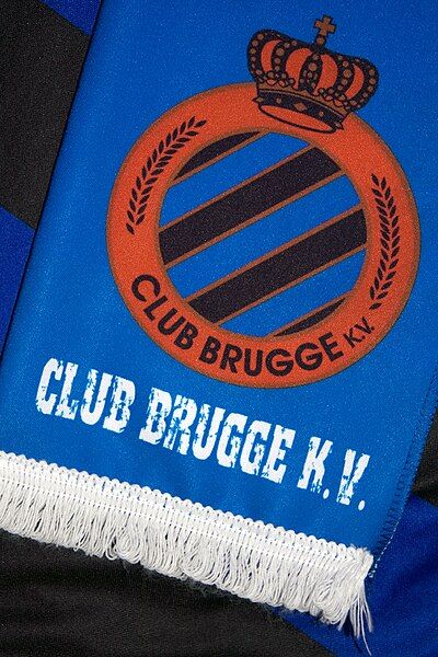 File:Sjaal Club Brugge.jpg