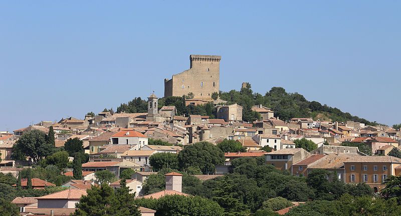 File:Village of Chateauneuf-du-Pape.JPG