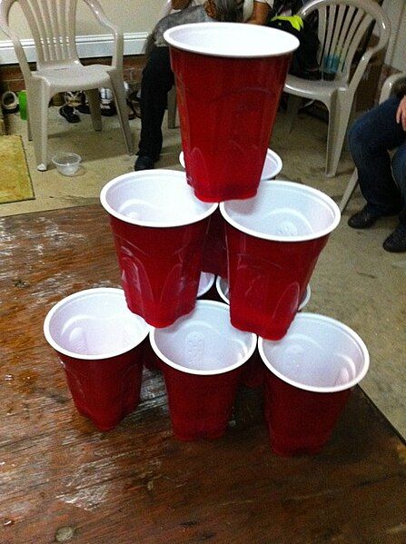 File:3d Beer Pong.jpg