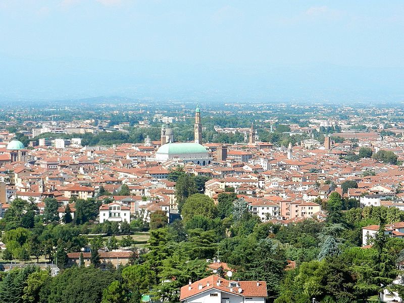 File:4073Vicenza.JPG