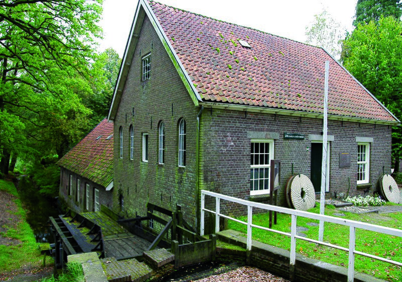 File:7.3 Wenumse Watermolen.jpg