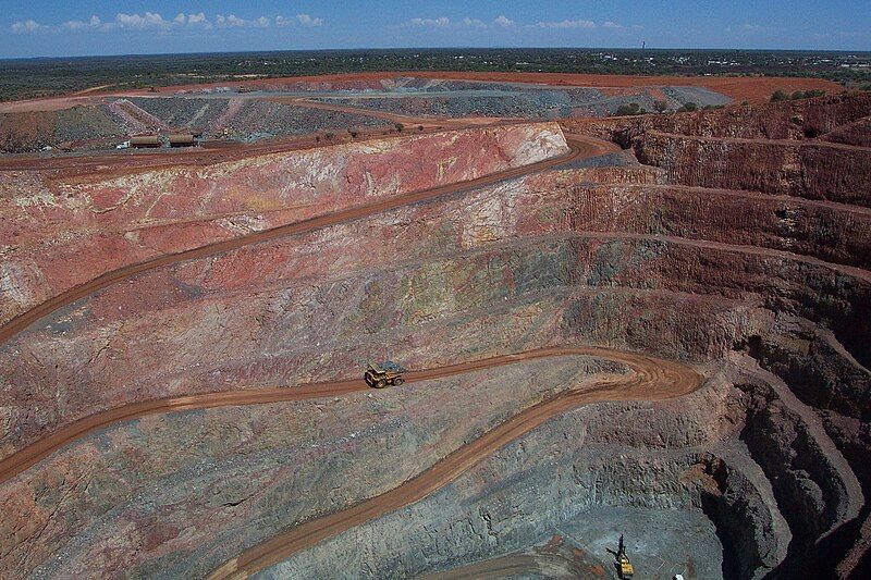 File:Cobar mining.jpg