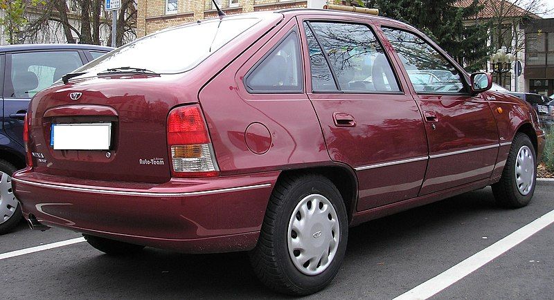 File:Daewoo Nexia rear1.jpg