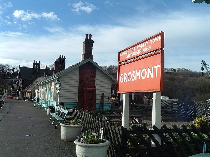 File:Grosmont Station.jpg