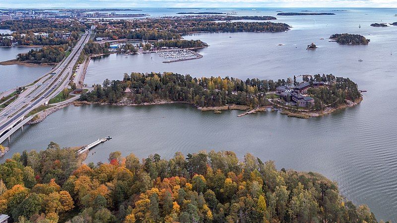 File:Hanasaari, Espoo 2019-10-05.jpg