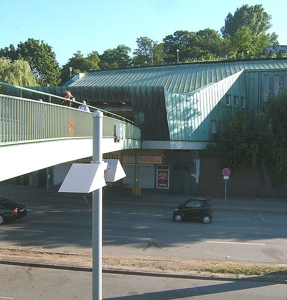 File:Hh-u-landungsbruecken.jpg