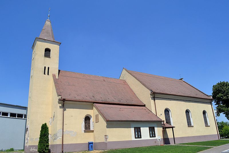 File:Ružindol kostol 01.jpg