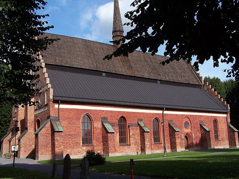 File:Sankt Laurentii kyrka.jpg