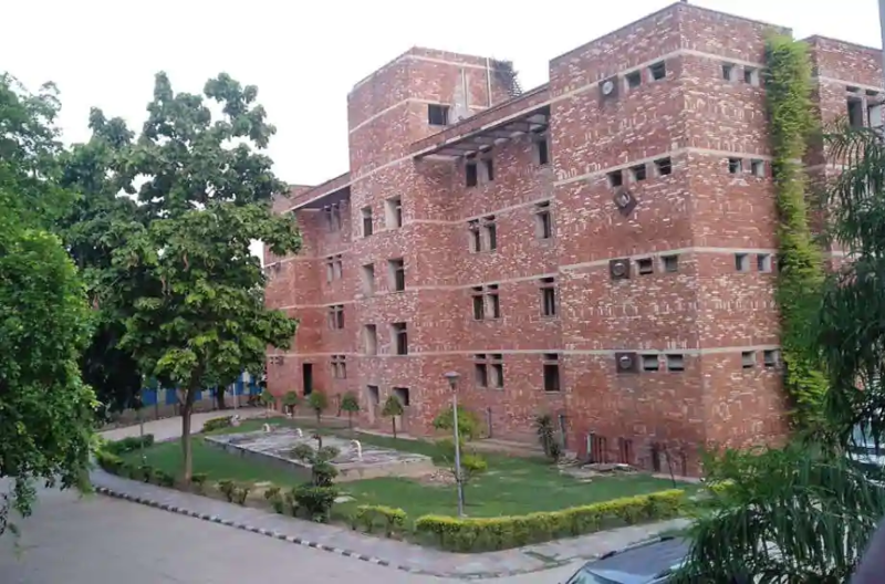 File:Shivalik-hostel.webp