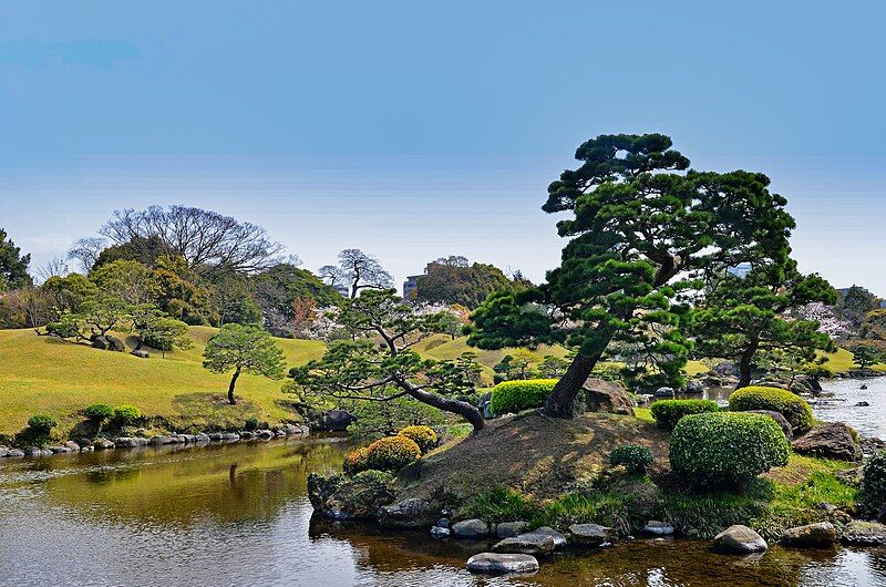 File:Suizen-ji Garden, Kumamoto.jpg