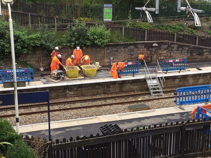 File:Adlington Station 1.jpg