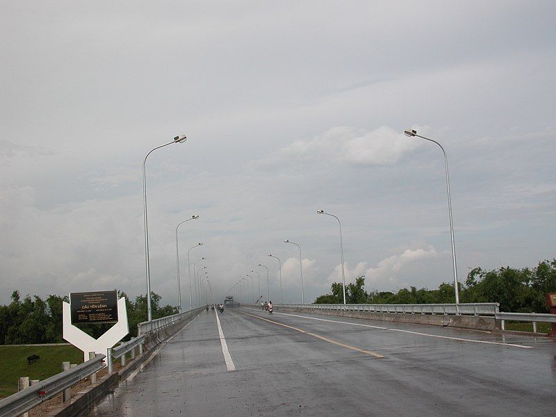 File:Cầu Yên Lệnh.JPG