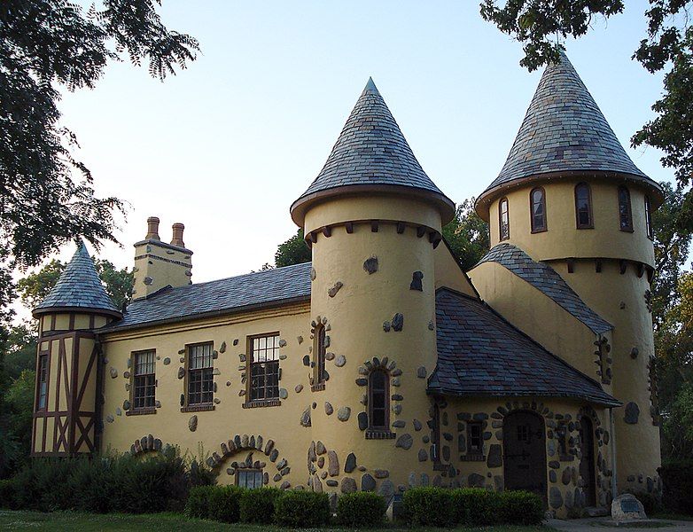 File:Curwood castle.jpg