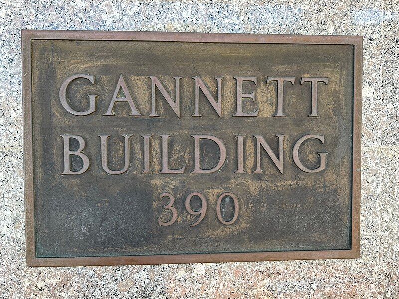 File:Gannett Building plaque.jpg