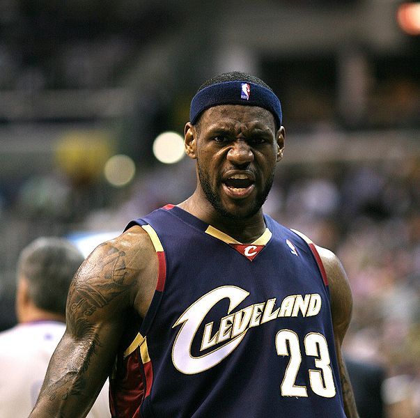 File:LeBron James Wiz.jpg