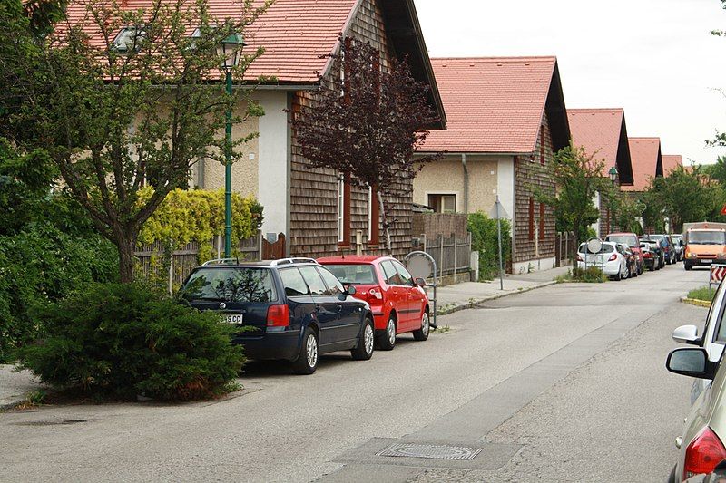 File:Mödling 8317.jpg