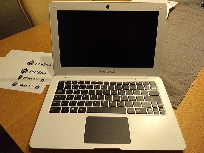 File:Pinebook.jpg