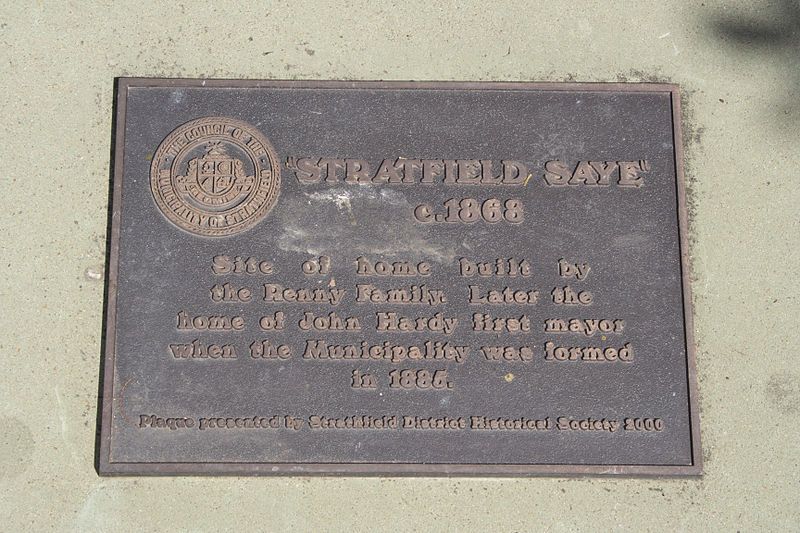 File:StrathfieldSayePlaque.jpg