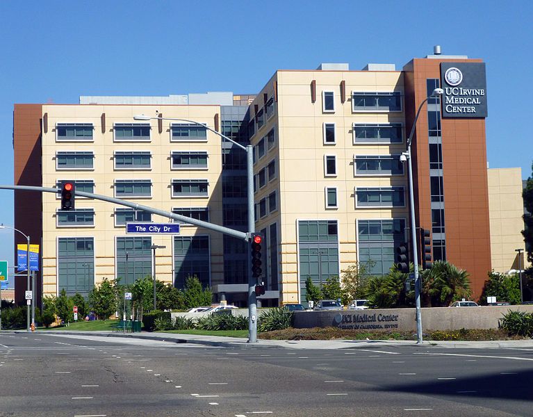 File:Ucirvinemedicalcenter.jpg