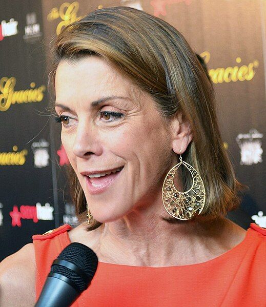 File:Wendie Malick 2012.jpg