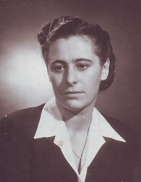 File:Zofia Chadzynska.jpg