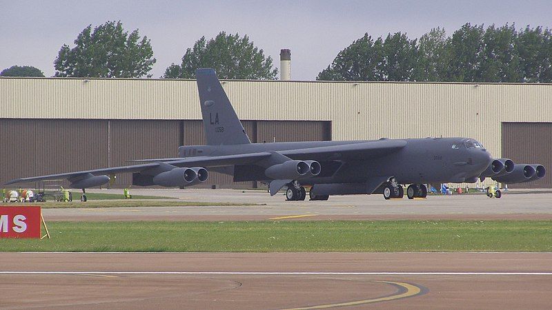 File:60-0058-Boeing-B-52H-546.jpg