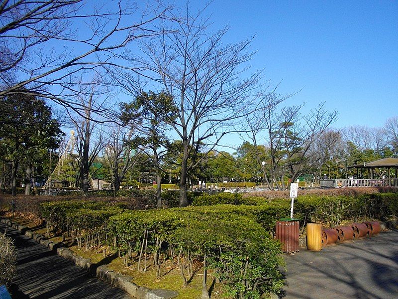 File:Arakawa Nature Park.JPG