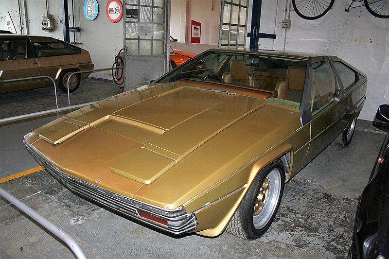 File:Bertone58 (41960871111).jpg