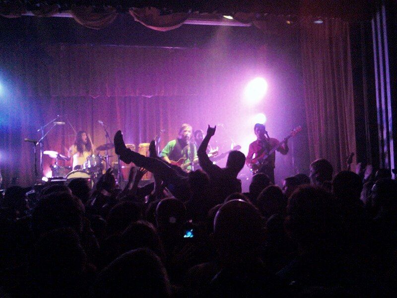 File:DanAuerbachBeachlandBallroom2009.jpg