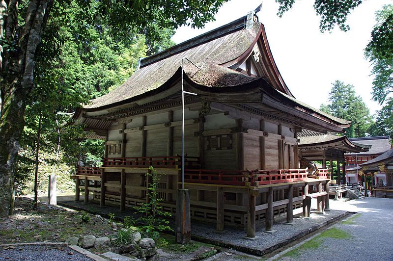 File:Hiyoshi-taisha higashihongu-honden02n4592.jpg