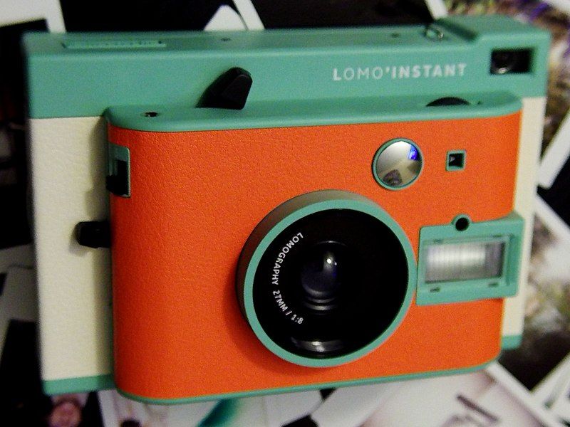 File:Lomo'instant! (cropped).jpg