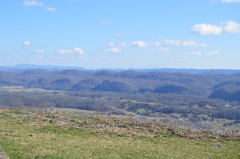 File:Powell Mountain overlook.jpg