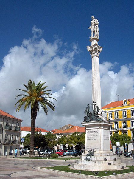 File:Setubal.Bocage.jpg