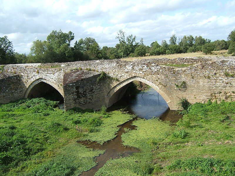 File:Taizon (Le pont).JPG