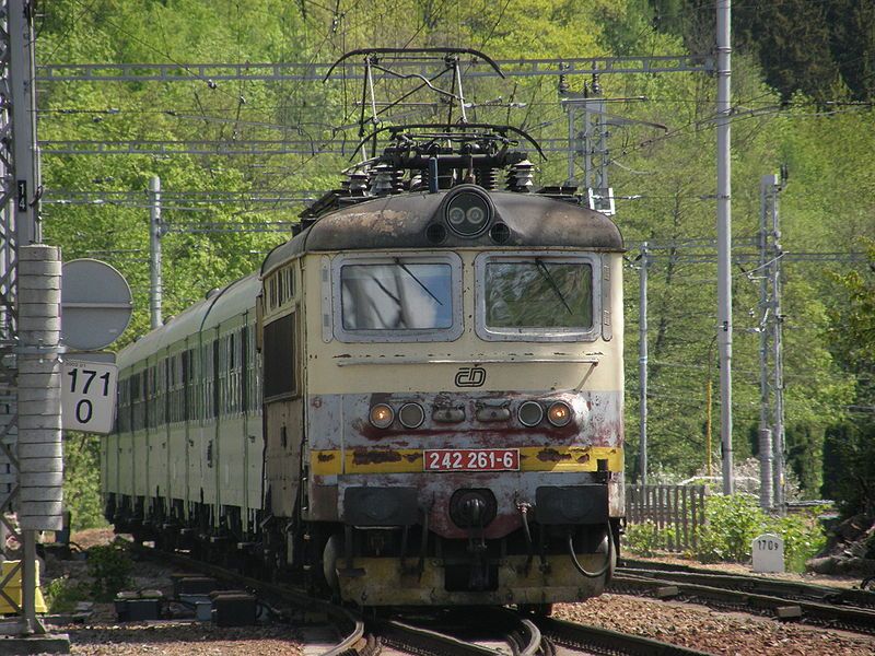 File:Train (Czech).JPG