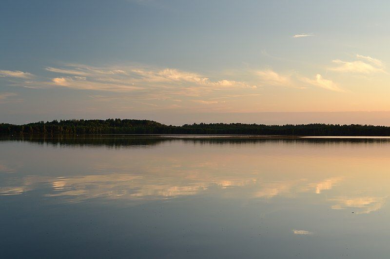 File:Uljaste järv.jpg