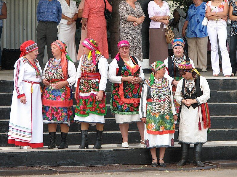 File:Zubu Moksha women.jpg