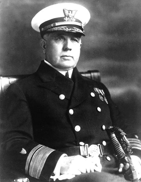 File:Admiral William Reynolds.jpg