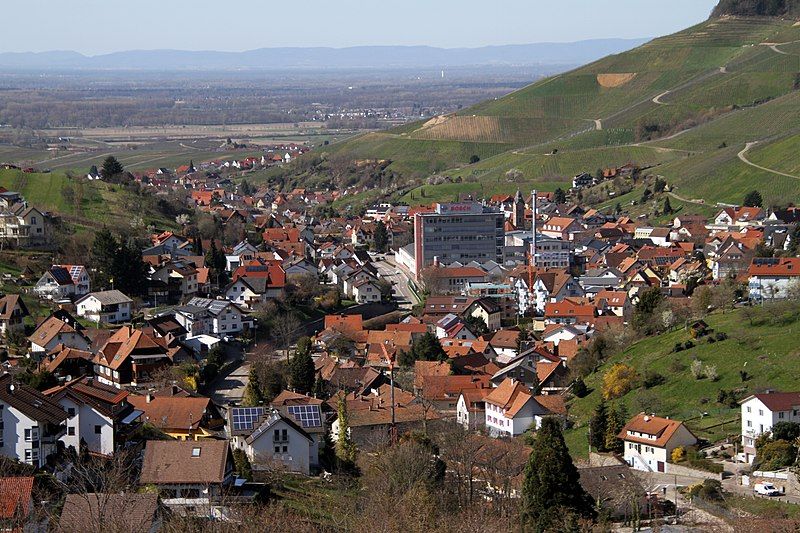 File:Buehlertal-vom Kriegerdenkmal-28-Untertal-2021-gje.jpg