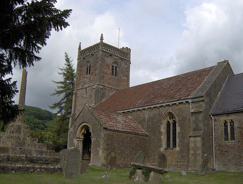 File:Comptonbishopchurch.jpg