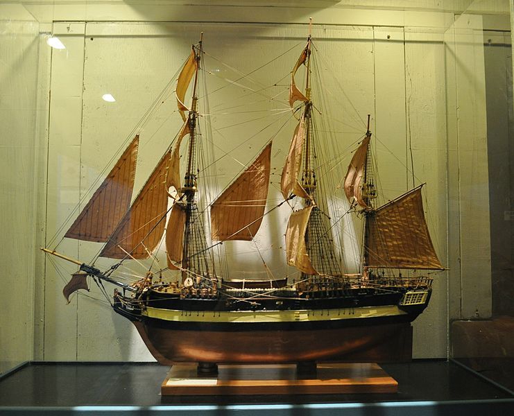 File:HMS Discovery.JPG