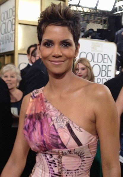 File:Halle Berry 2013.jpg