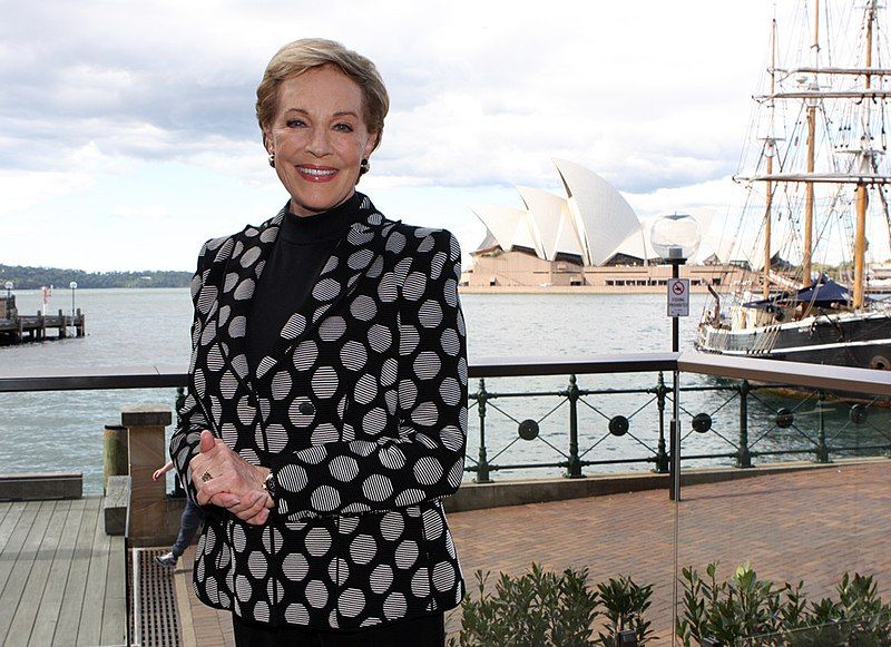 File:Julie Andrews (8742617433).jpg