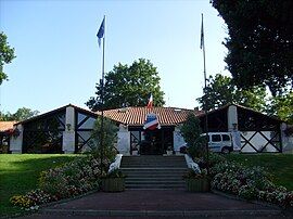 The town hall in Les Mathes