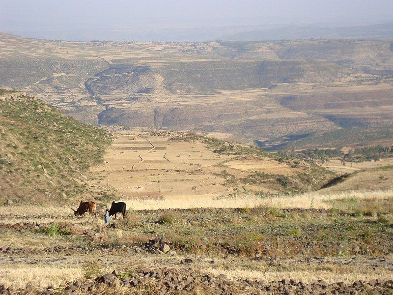 File:Landscape in Hechi.jpg