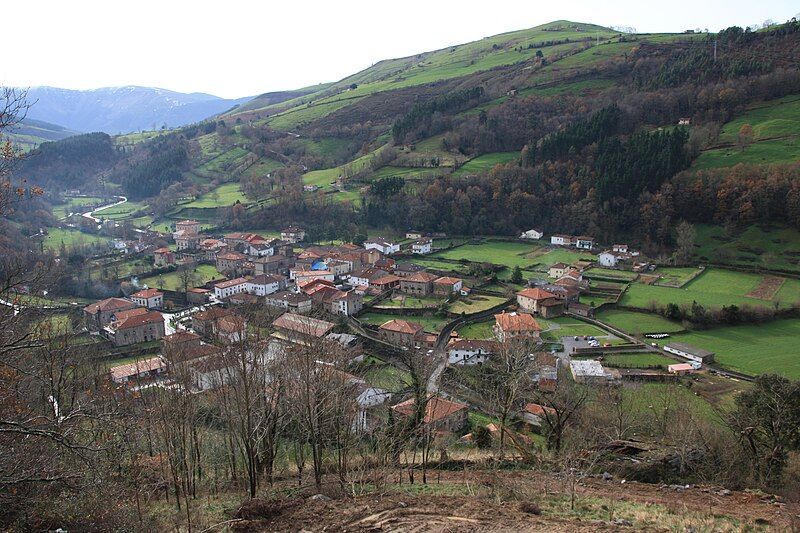 File:Lanestosa, Euskal Herria.jpg