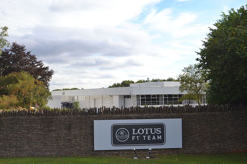 File:Lotus-Enstone-1.jpg