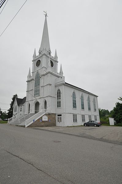 File:MachiasME CentreStreetCongChurch.jpg